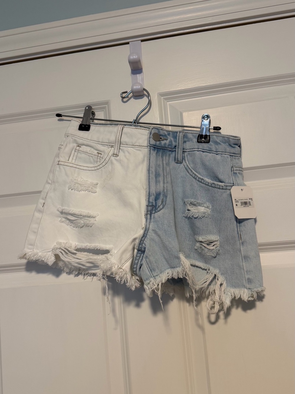 Altar'd State Two-Tone Distressed Cutoff Shorts - White & Light Blue Denim